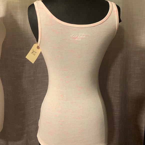 NWT Merona pink tank XS - Picture 3 of 3
